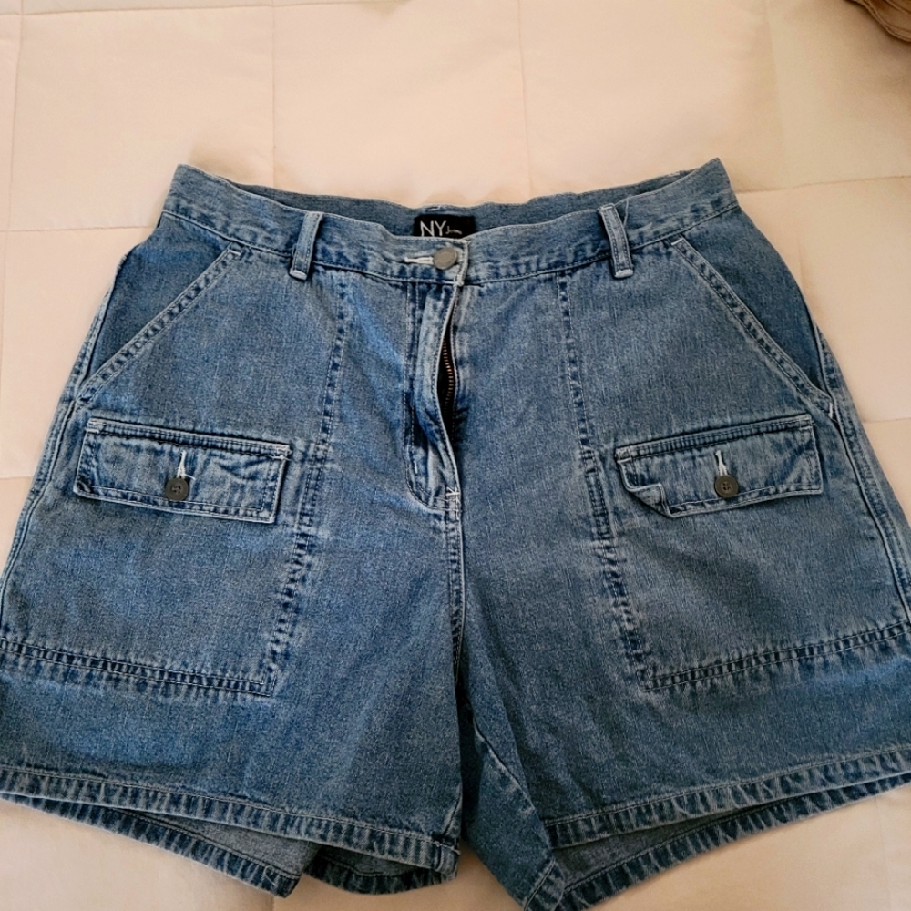 NY and Co denim shorts